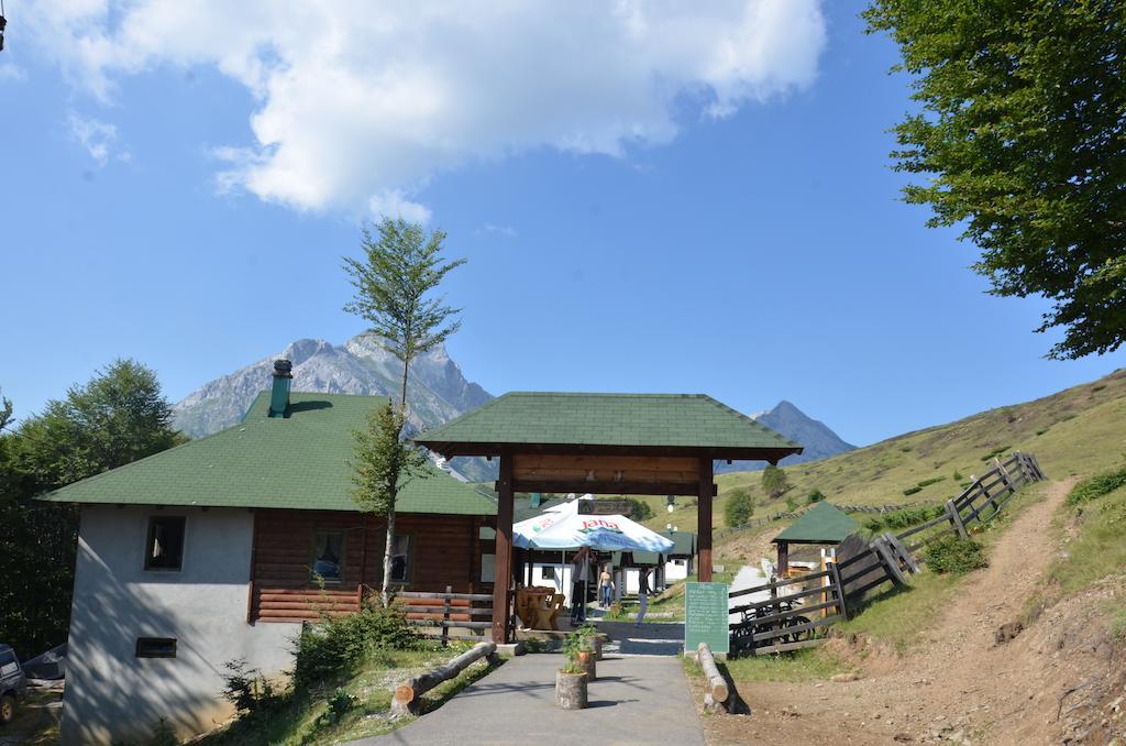 Vila Chalets Etno Selo Stavna Krajista Exteriér fotografie